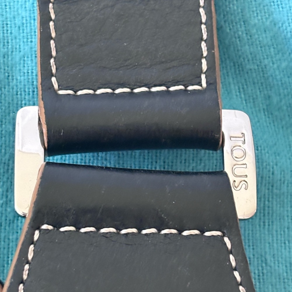 Tous Black Leather Shoulder Bag with Contrast Stitching - Picture 4 of 7